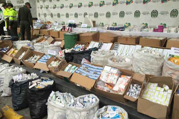 Masiva venta de medicamentos falsos en Colombia