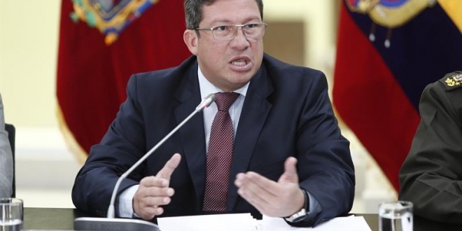 El ministro del Interior de Ecuador, César Navas