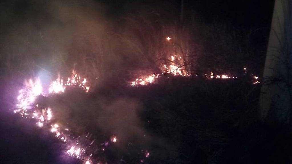 Dos heridos en explosión de un banco de transformadores en Bolívar