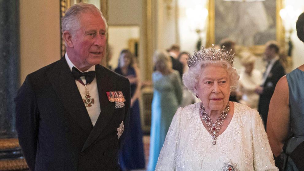 Príncipe Carlos heredara la coronaal fallecer la reina Isabel
