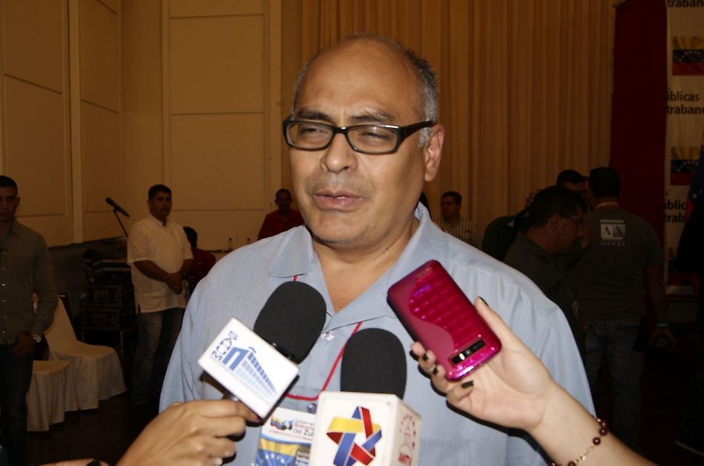 El nuevo ministro de Salud, Carlos Alvarado