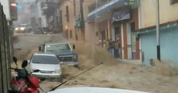 Para muestra del cambio climático, tenemos las recientes  Inundaciones en Tovar, estado Mérida