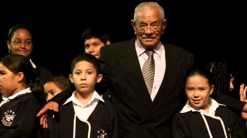 El Maestro Rául Cabrera creador de “El Burrito Sabanero” y fundador del Coro Infantil de Venezuela