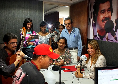 Comunicador@s populares en la Radio Comunitaria La Voz de Guaicaipuro