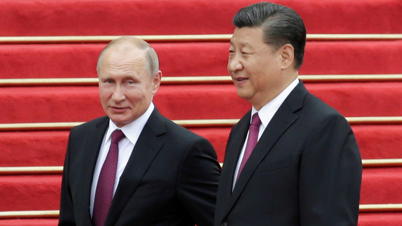 Vladimir Putin y Xi Jinping 