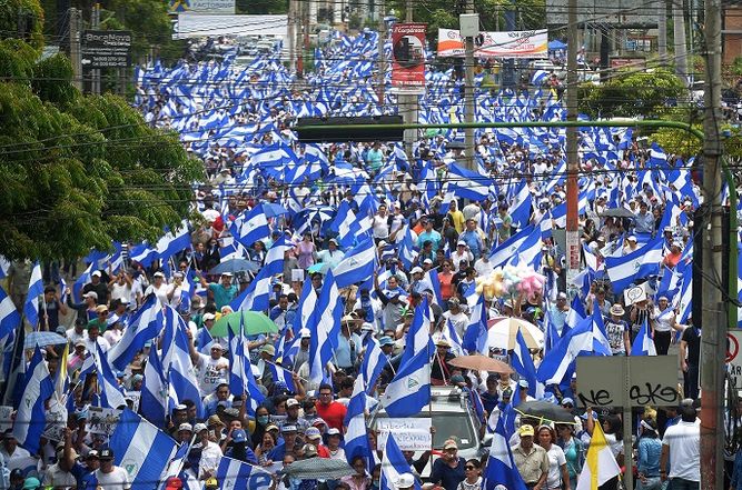 Marcha de la oposición en Nicaragua