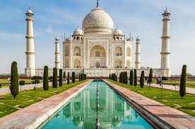 
El Taj Mahal, el resplandeciente monumento blanco al amor, de India