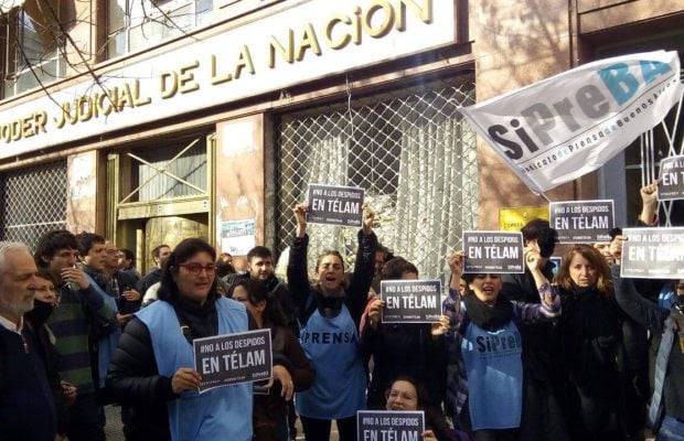 Protesta de los trabajadores de Telam en Argentina