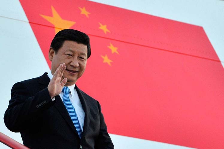 El presidente de China, Xi Jinping inicia gira en los EAU en busca de nuevas alianzas