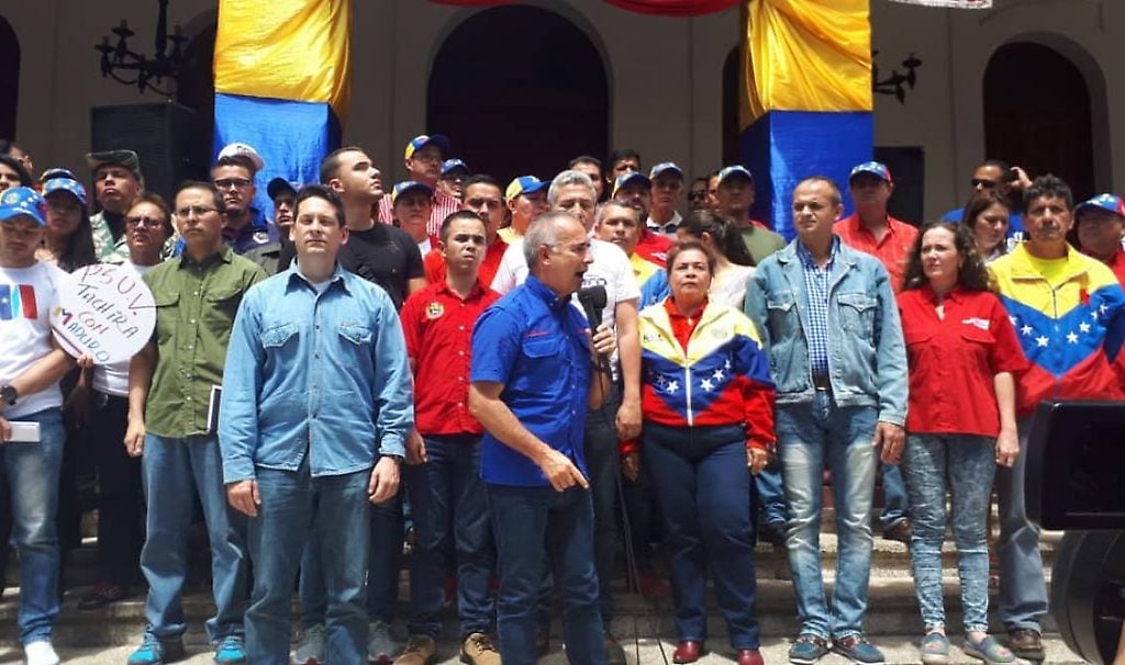 "Deben parar a las pailas del infierno por traidores a Cristo y a la legalidad al no condenar magnicidio".