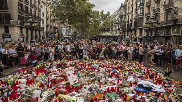 Homenajes en Barcelona a víctimas de atentado de 2017