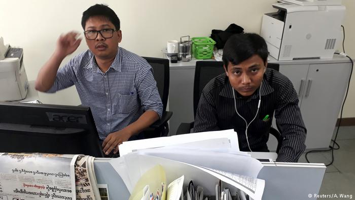 Los reporteros birmanos Wa Lone y Kyaw Soe Oo