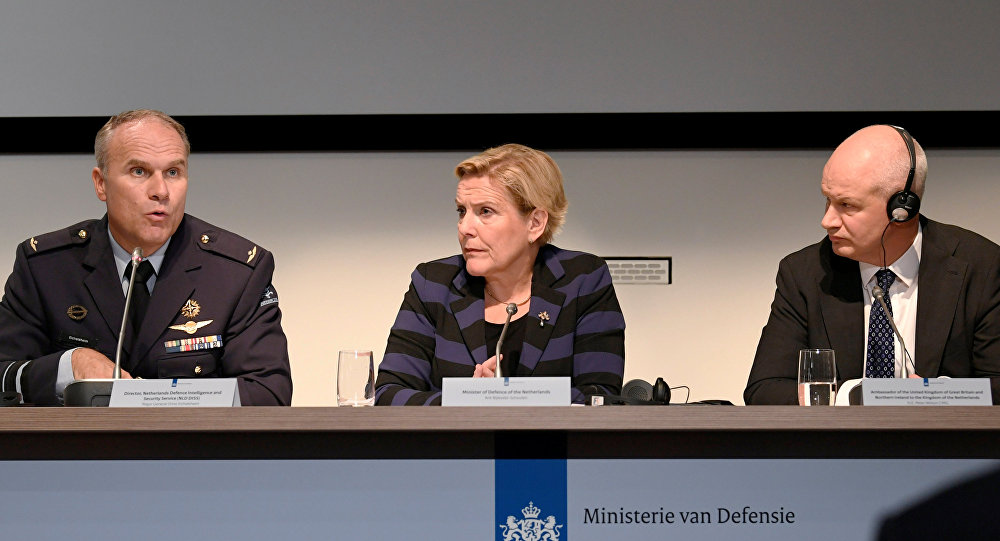 La ministra holandesa de Defensa, Ank Bijleveld