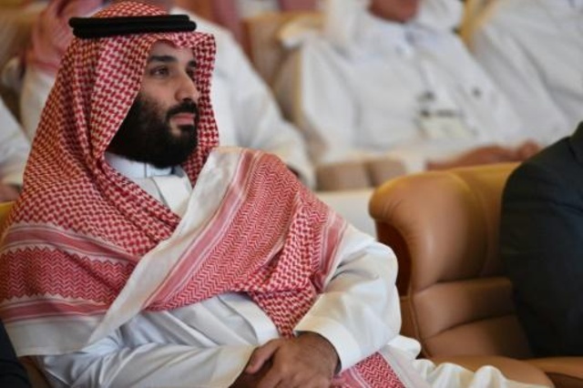 El príncipe heredero Mohamed bin Salmán, apodado "MBS", fue excluido de una lista de 17 sauditas sancionados por Estados Unidos por el asesinato del periodista Jamal Khashoggi