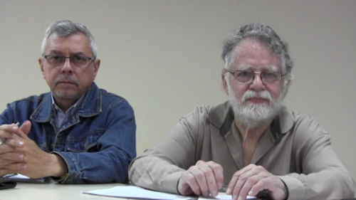Gonzalo Gómez, de Marea Socialista y Edgardo Lander, ambos integrantes de la Plataforma Ciudadana en Defensa de la CRBV