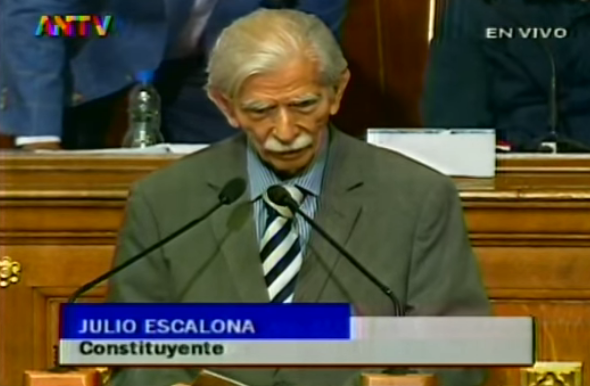 El constituyente Julio Escalona.