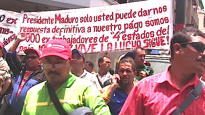 Protesta de ex trabajadores de la Exxon Mobil en 2013, en reclamo de pagos retenidos por el gobierno