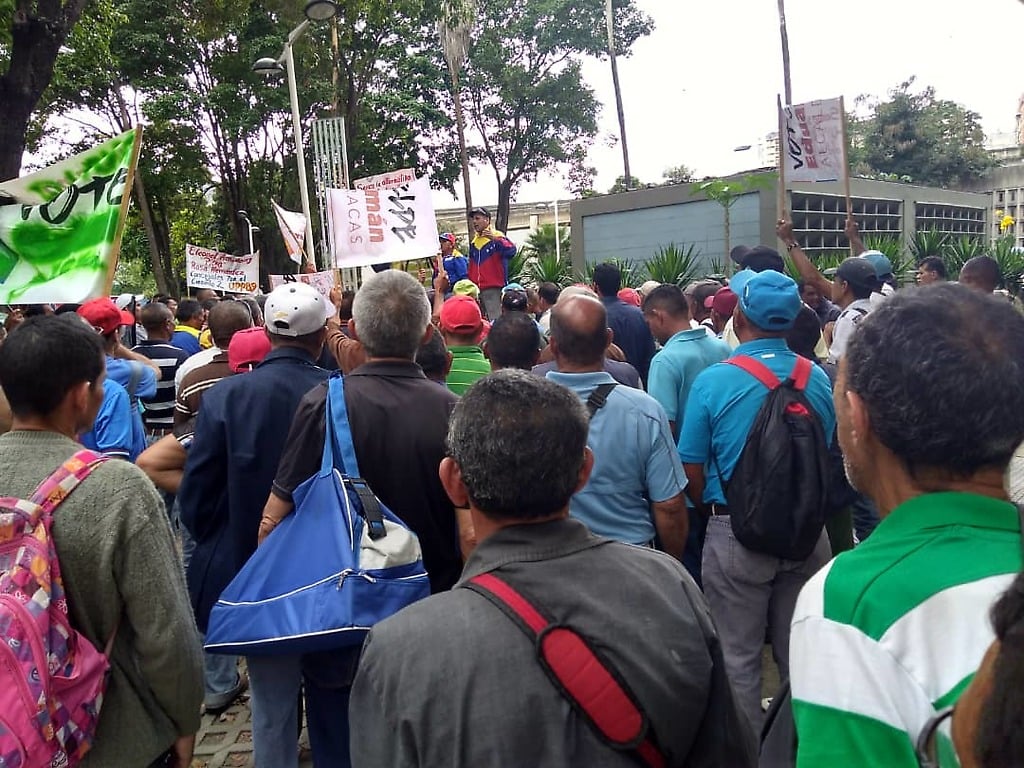Concentración electoral de UPP89 en la Plaza San Martín