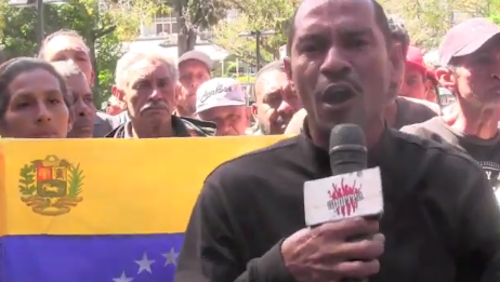 Johnny José Morales: todos venimos acá con un propósito y es que nos paguen nuestro dinero, nuestro reajuste que nos deben...necesitamos que el presidente Maduro se pronuncie a favor de los trabajadores que estamos en esta lucha