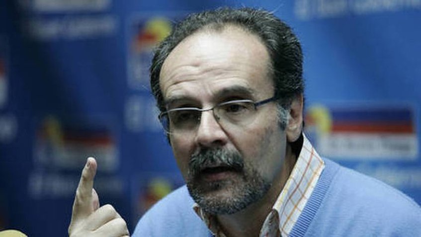 El dirigente opositor Enrique Ochoa Antich.