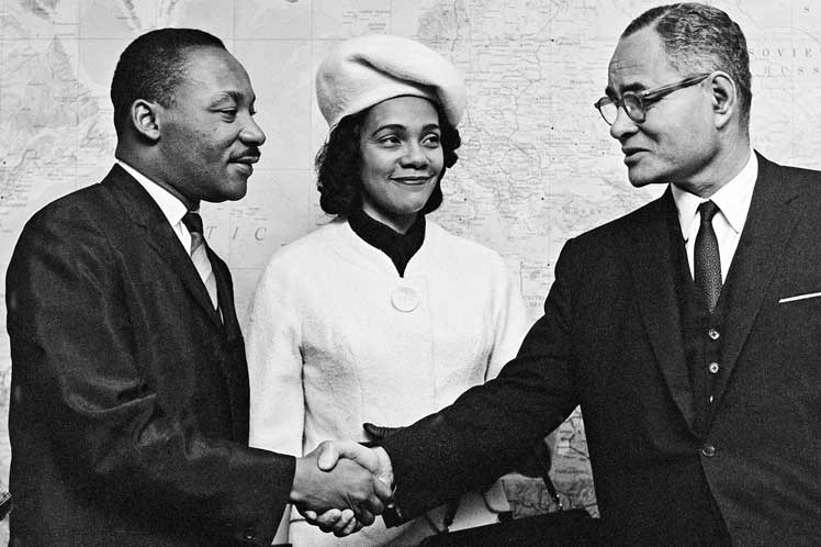 Martin Luther King y su esposa en la ONU