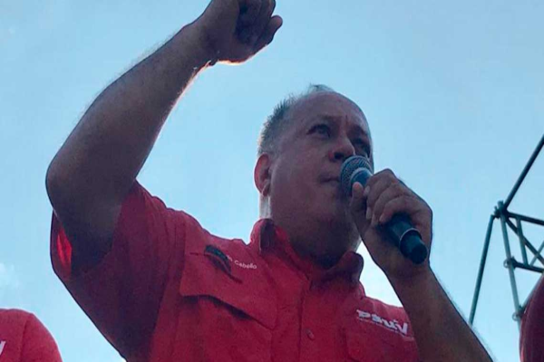 Cabello: "La verdadera ayuda la está recibiendo el pueblo de Venezuela, del Gobierno revolucionario".