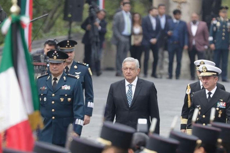 Ejército apoya a gobierno de Andrés Manuel López Obrador