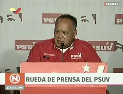 El vicepresidente del Partido Socialista Unido de #Venezuela #PSUV, Diosdado Cabello, dirige la rueda de prensa semanal del partido y habla sobre temas como el apagón eléctrico y otros: Estamos calentando el brazo y vamos venciendo