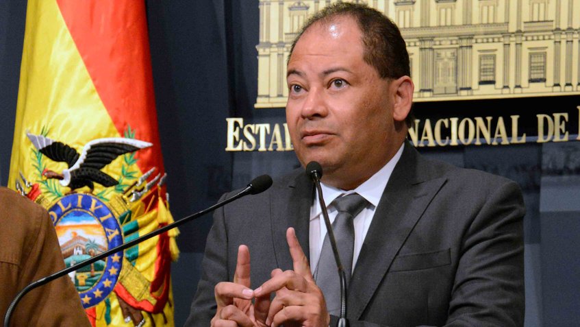 El ministro boliviano de Gobierno (Interior), Carlos Romero