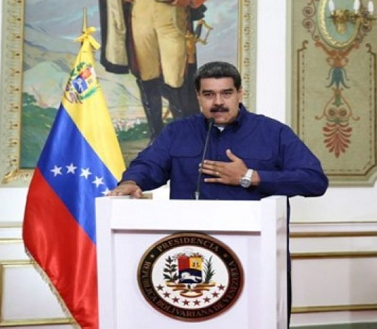 Presidente Maduro en cadena nacional de radio y tv desde Miraflores