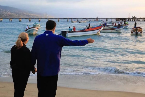 El presidente Maduro en Catia la Mar,Vargas.