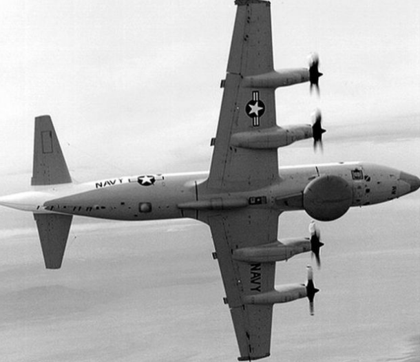 El EP-·3 es un avión de vigilancia e inteligencia electrónica.