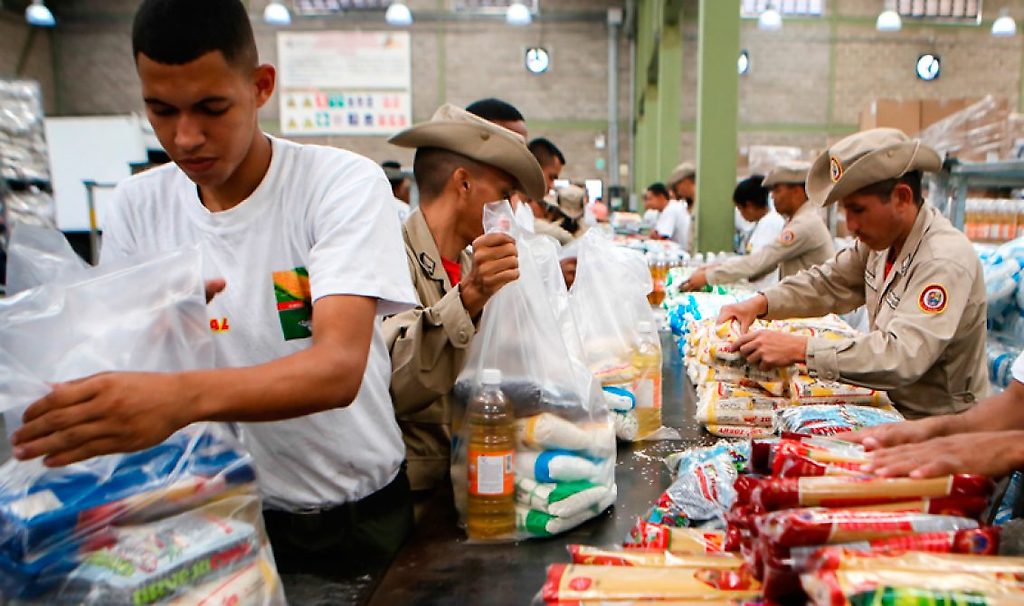 Los centros de empaquetado de Caracas están trabajando articuladamente con el plan de materias primas que impulsa el Gobierno nacional.