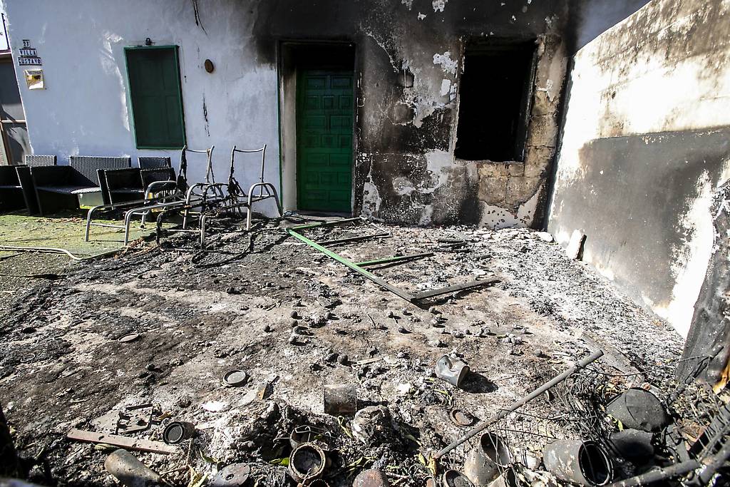 Una vivienda devastada por el incendio forestal de Gran Canaria, en el barrio rural de Coruña