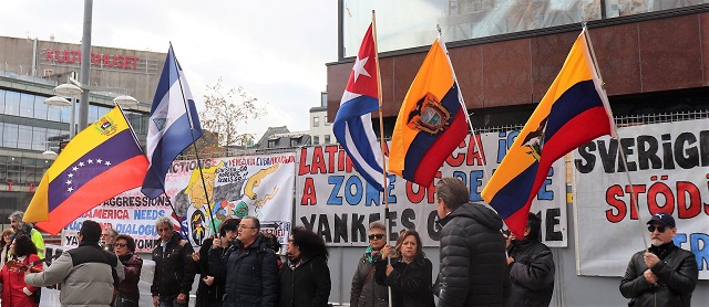 Manifestación en Estocolmo, Suecia, solidaria con las luchas actuales en Latinoamérica