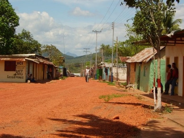 Poblado de Ikabarú en la Gran Sabana
