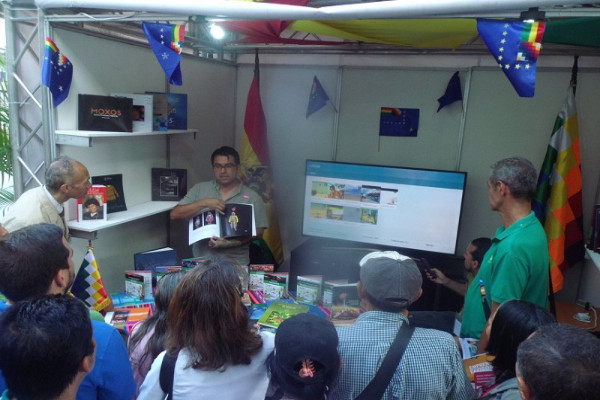 Stand de Bolivia en la 15ª Feria Internacional del Libro de Venezuela (Filven 2019).