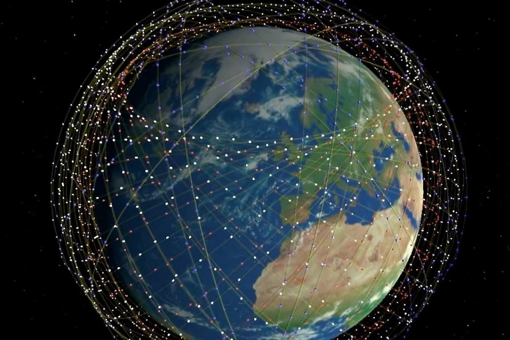 Los satélites Starlink, brindarán Internet de alta velocidad, pero han generado quejas de la comunidad astronómica.