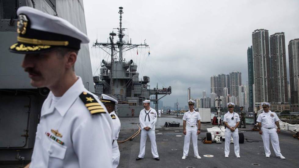 China reacciona ante EEUU prohibiendo anclar barcos en Hong Kong