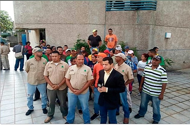 Trabajadores de MDO en protesta por despidos