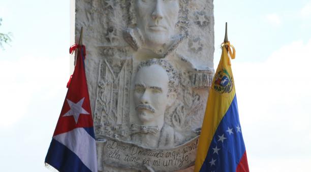 Monumento a Martí, ubicado en el Camino de los Españoles en Puerta Caracas