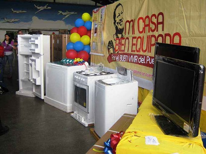 Carnetizados de la Patria esperan que esta vez si les cumplan con la compra de electrodomésticos a precios solidarios