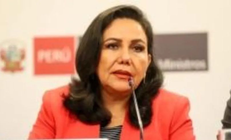 La ministra de la mujer en Perú generó un escándalo en su país.