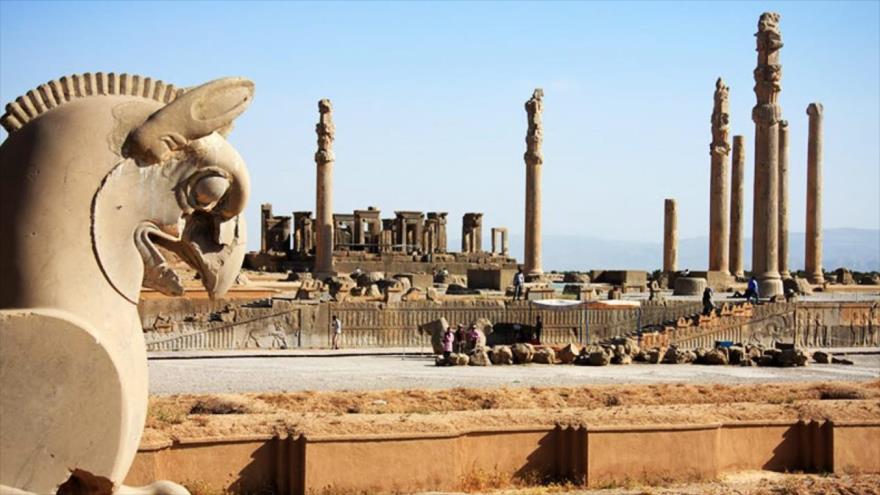 Persépolis, tesoro de la humanidad, capital del Imperio persa durante la época aqueménida.