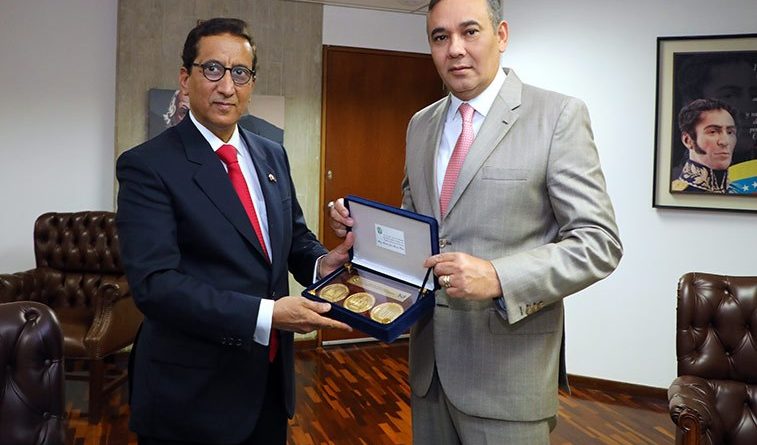 El presidente del Tribunal Supremo de Justicia (TSJ), Maikel Moreno, recibió al embajador del Estado de Qatar ante la República Bolivariana de Venezuela, Sr. Rashid Mohsin Al Fetais