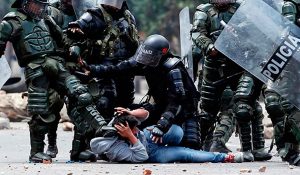 El Esmad, cuerpo represivo del estado colombiano, acusado de múltiples violaciones de los DDHH