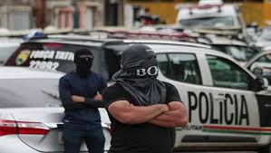 Siete días en huelga policía de Ceará en Brasil