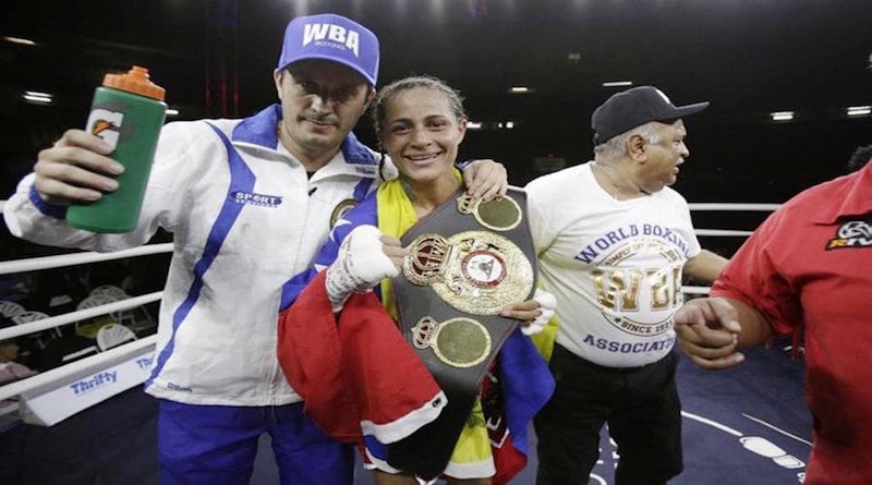 Mayerling Rivas campeona mundial de boxeo supergallo de la AMB