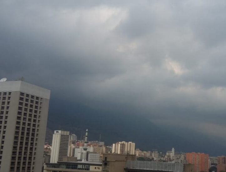 Nubosidad sobre Caracas