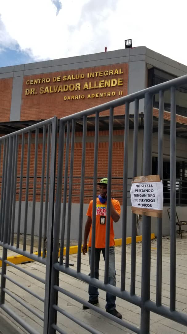 CDI Salvador Allende sometido a un proceso de remodelación que se prolonga y se prolonga, no termina nunca